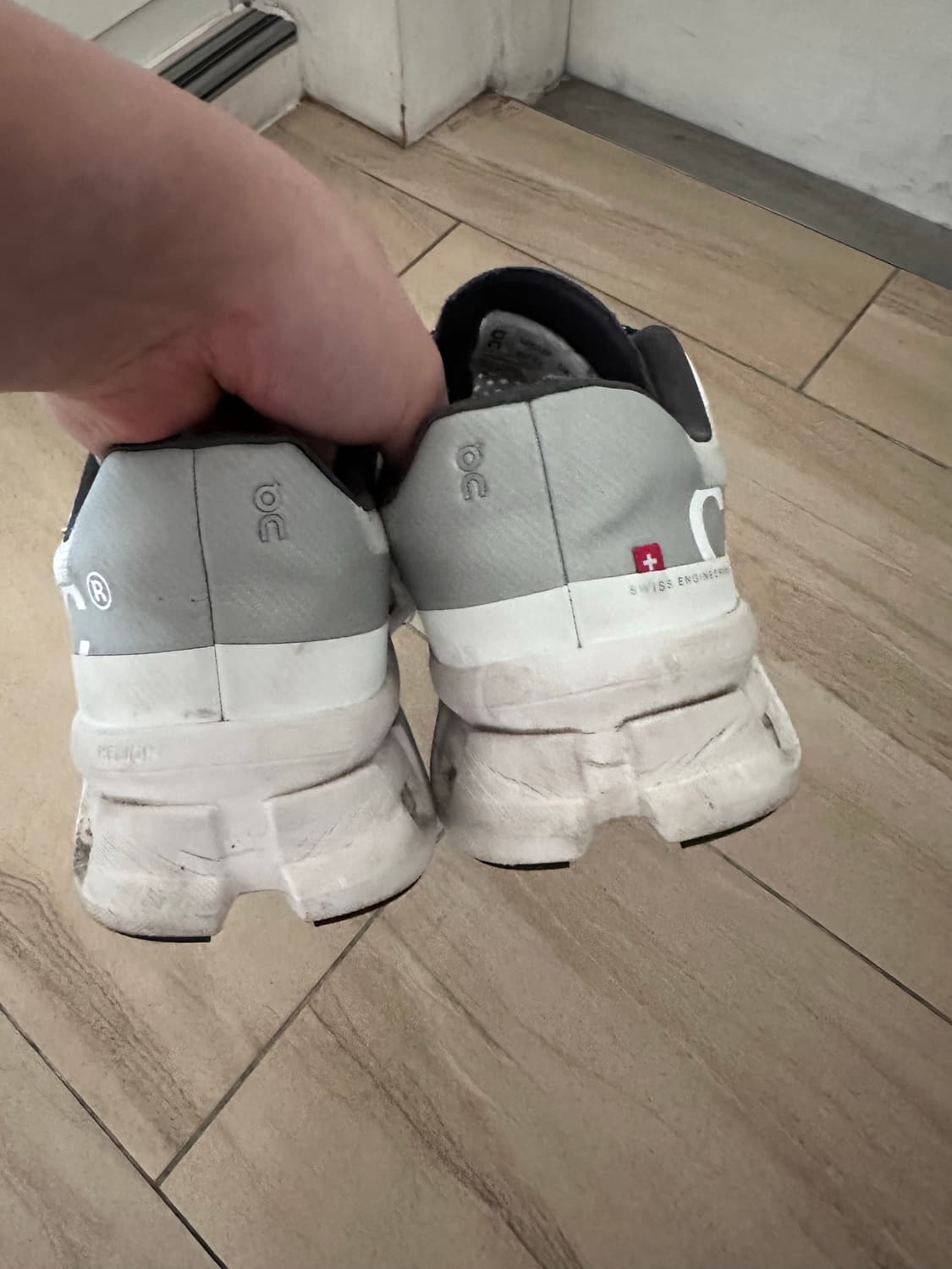 (EU41) 온러닝 클라우드몬스터 1 올 화이트 상품이미지4