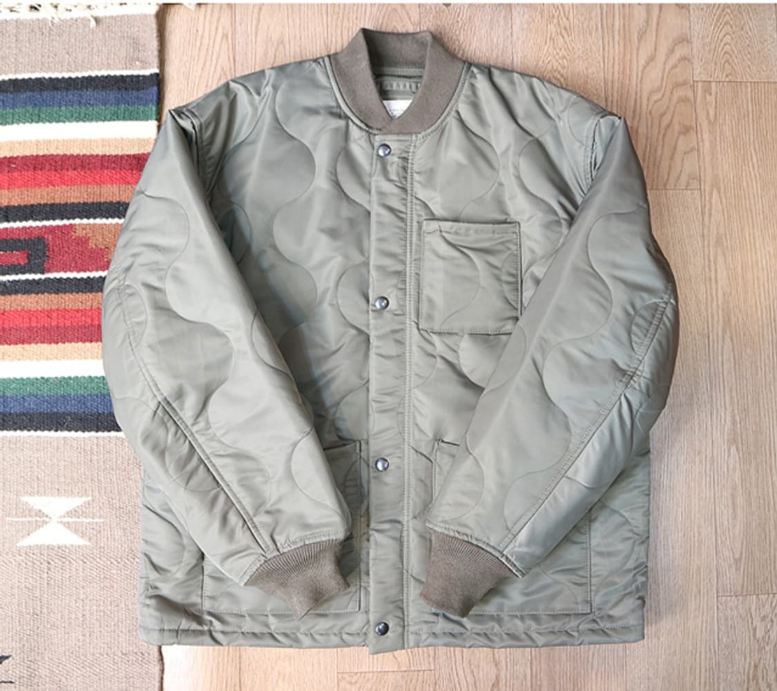 일본판 WAIPER 미 공군 CWU-9 80S 복각 탄탄한 퀼팅자켓

 상품이미지1