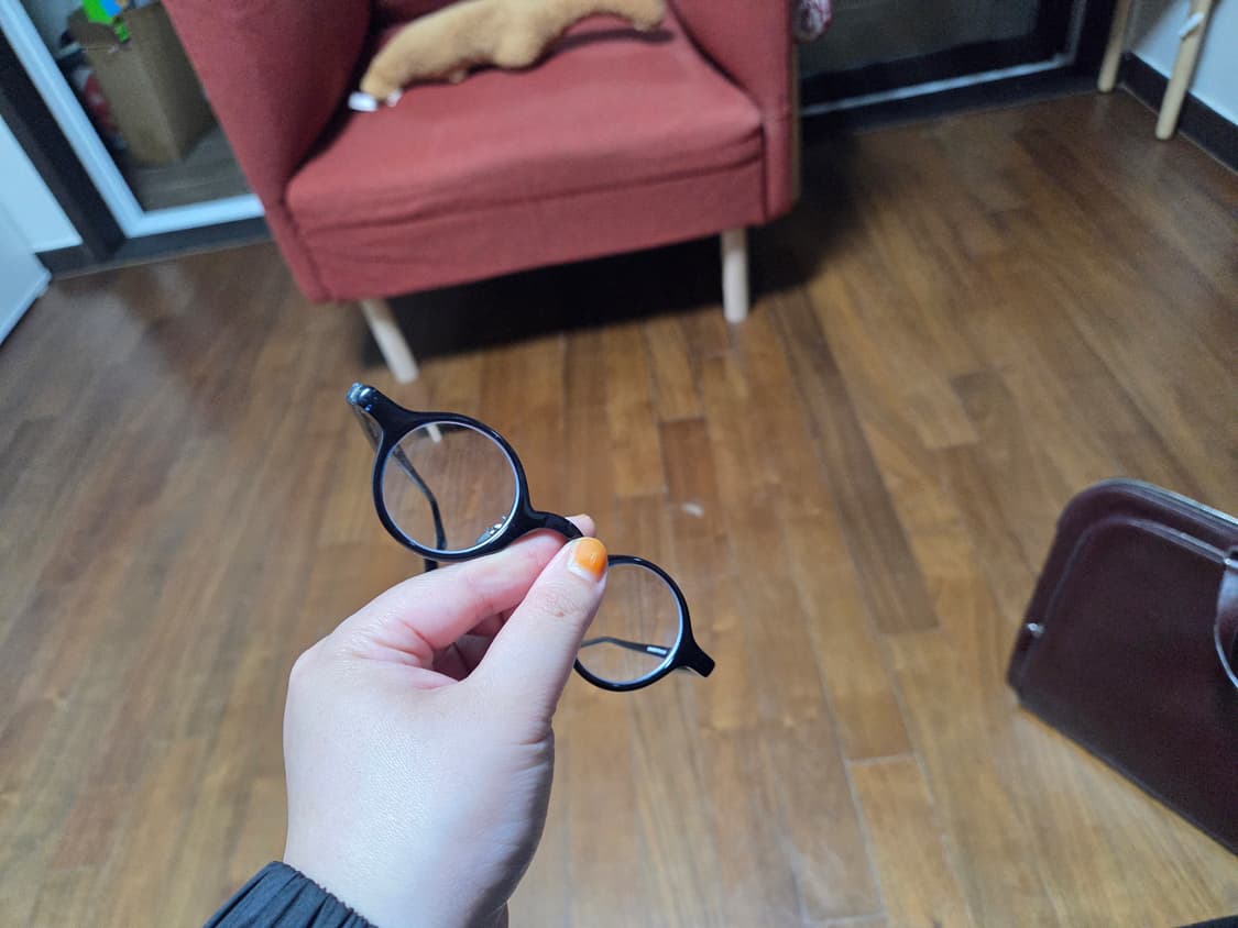 안경 판매합니다~~ 상품이미지1
