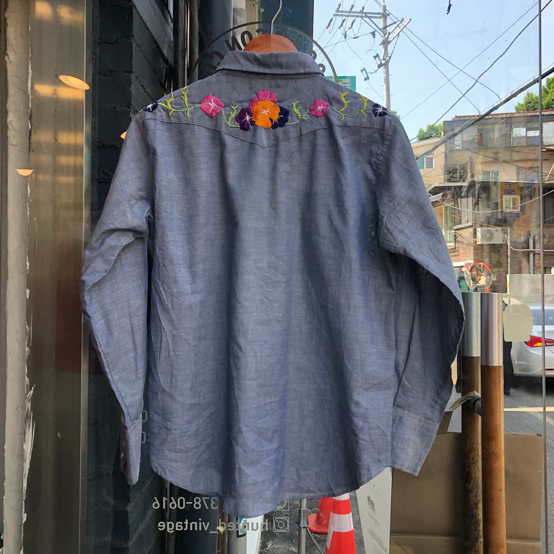 70s Wrangler chambray shirt-M 상품이미지6