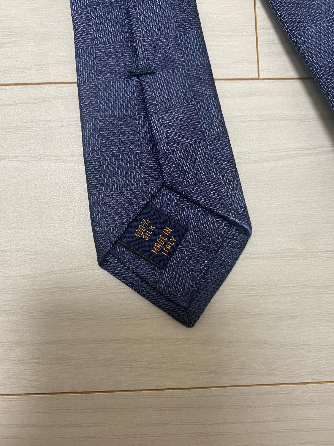 루이비통(Louis Vuitton) 다미에 클래식 타이(네이비) 상품이미지3