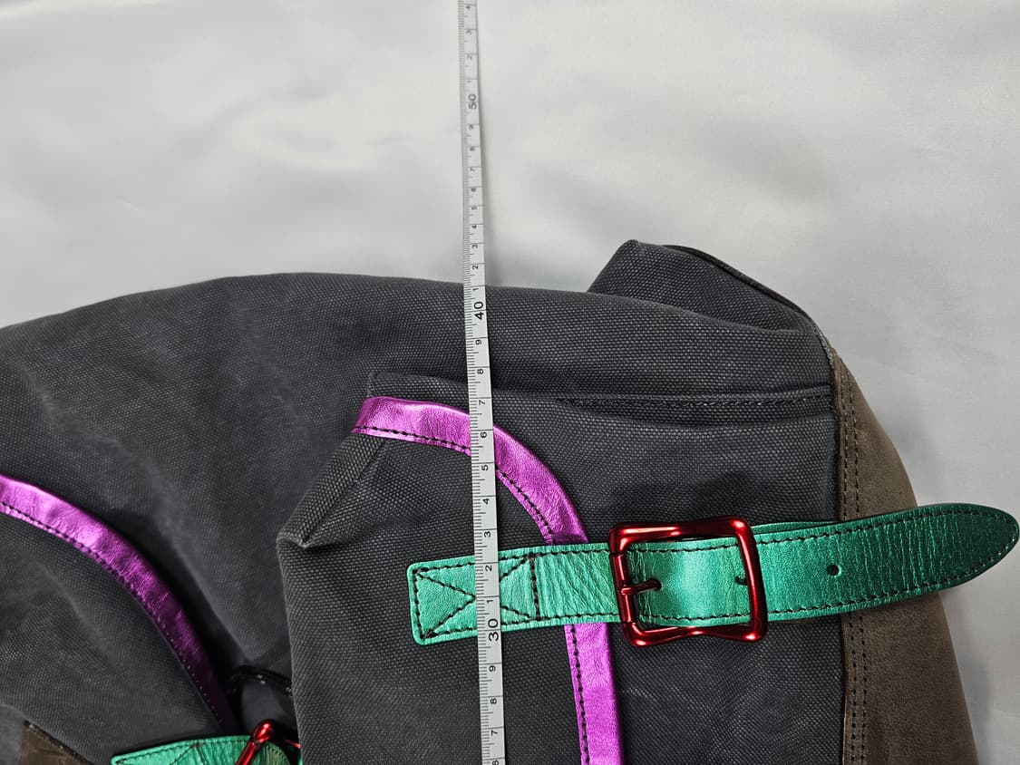 비비안웨스트우드메탈릭밀리터리백팩 상품이미지6