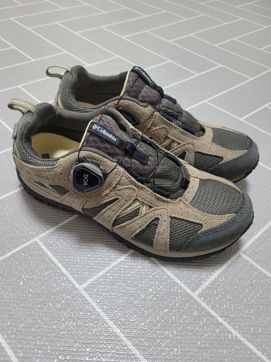 컬럼비아 그랜드 캐년 아웃드라이 보아 트레킹화 250 상품이미지1