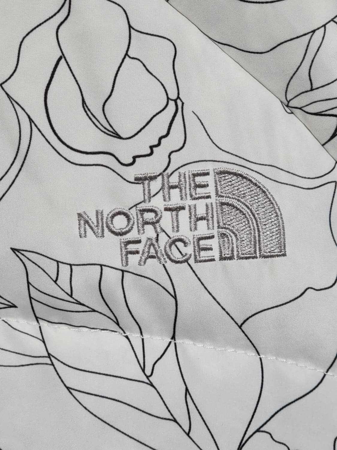 (XL) 노스페이스 거위털 패딩점퍼 550 구스다운 자켓  상품이미지4