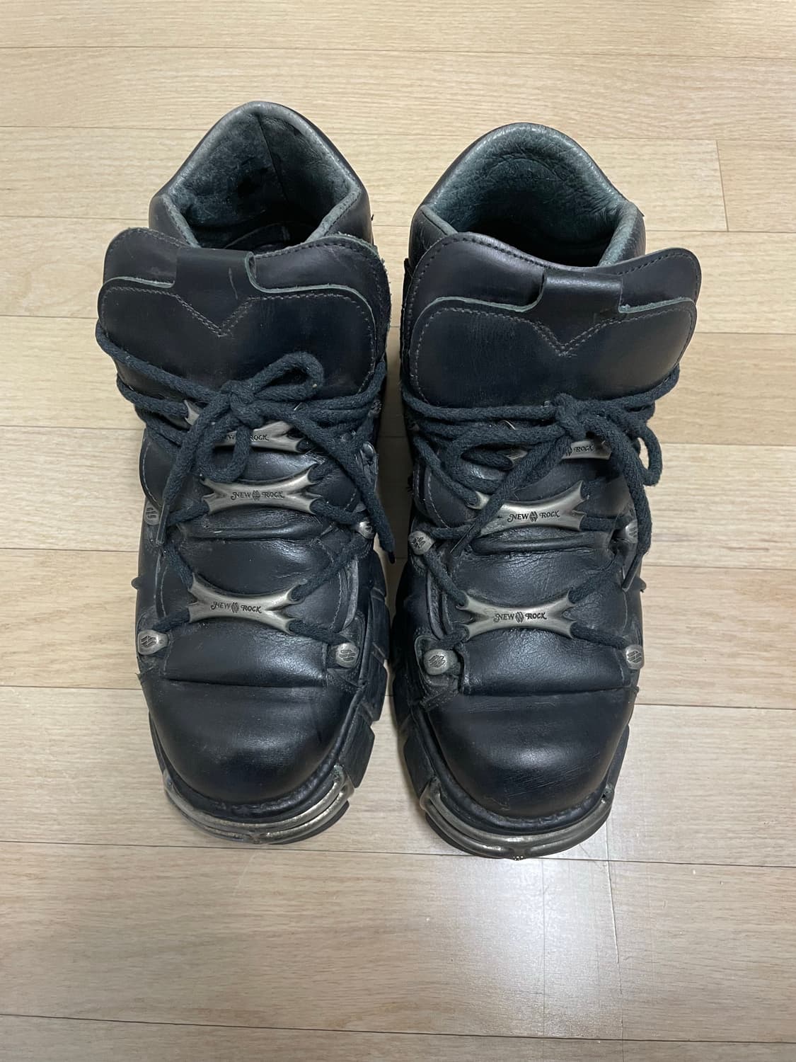 New Rock (뉴락) 앵클 부츠 45size(300)입니다. 상품이미지2