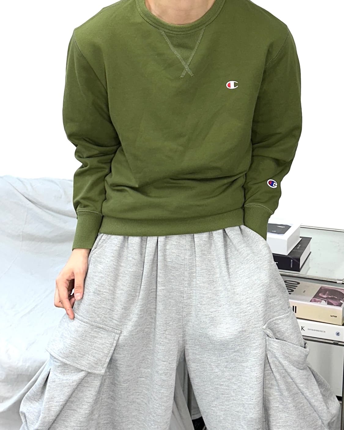 챔피온 카키 어센틱 맨투맨 M 상품이미지2