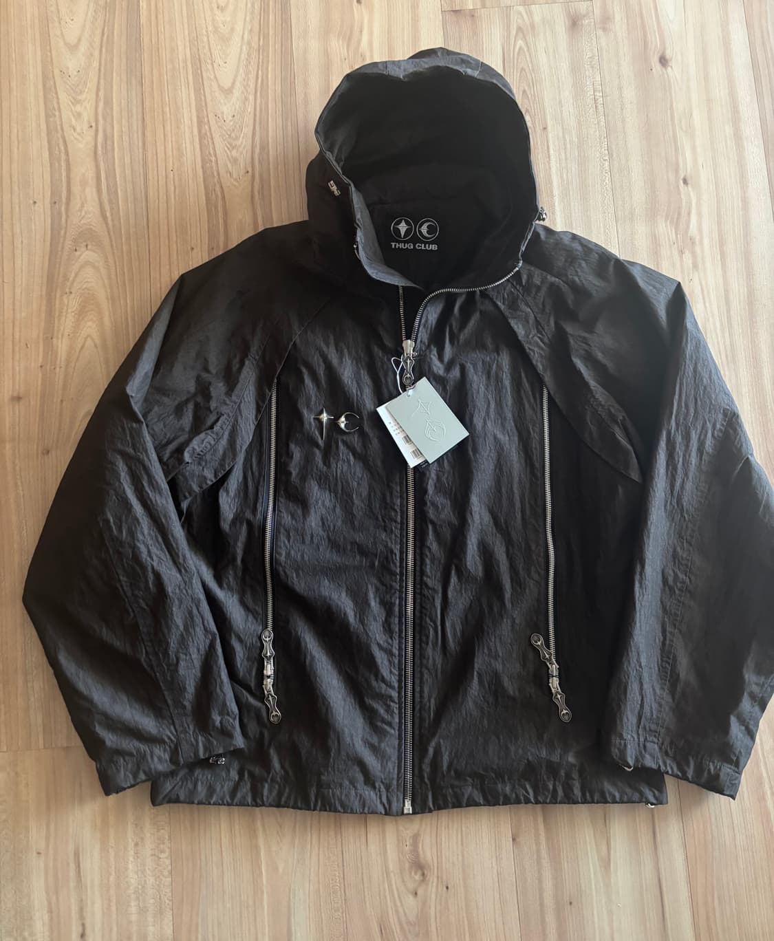 떠그클럽 바람막이 윈드솔져 다크그레이 상품이미지1