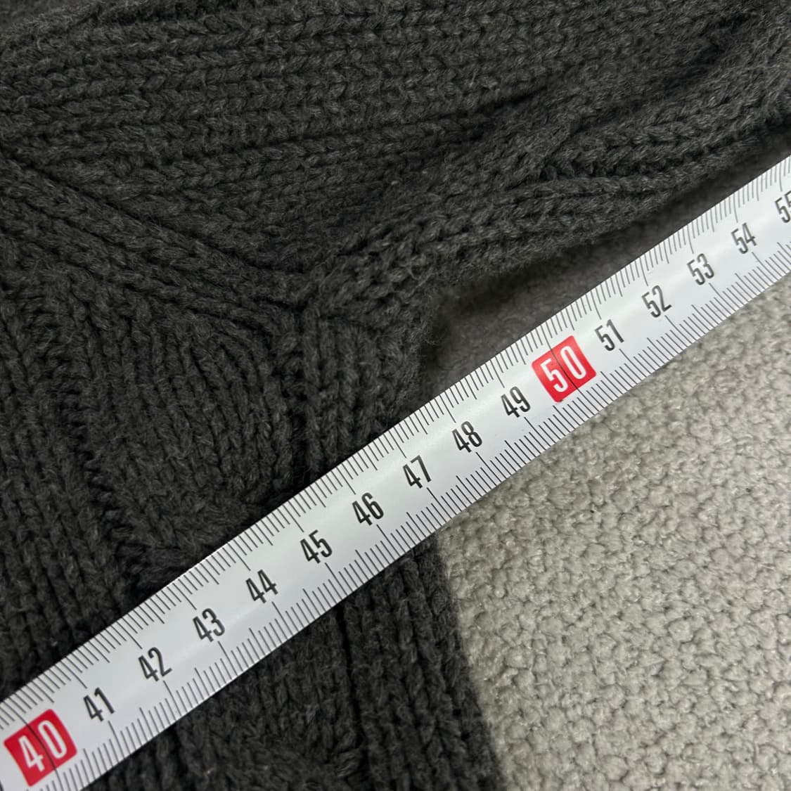 폴로 V넥 니트 그레이  상품이미지4