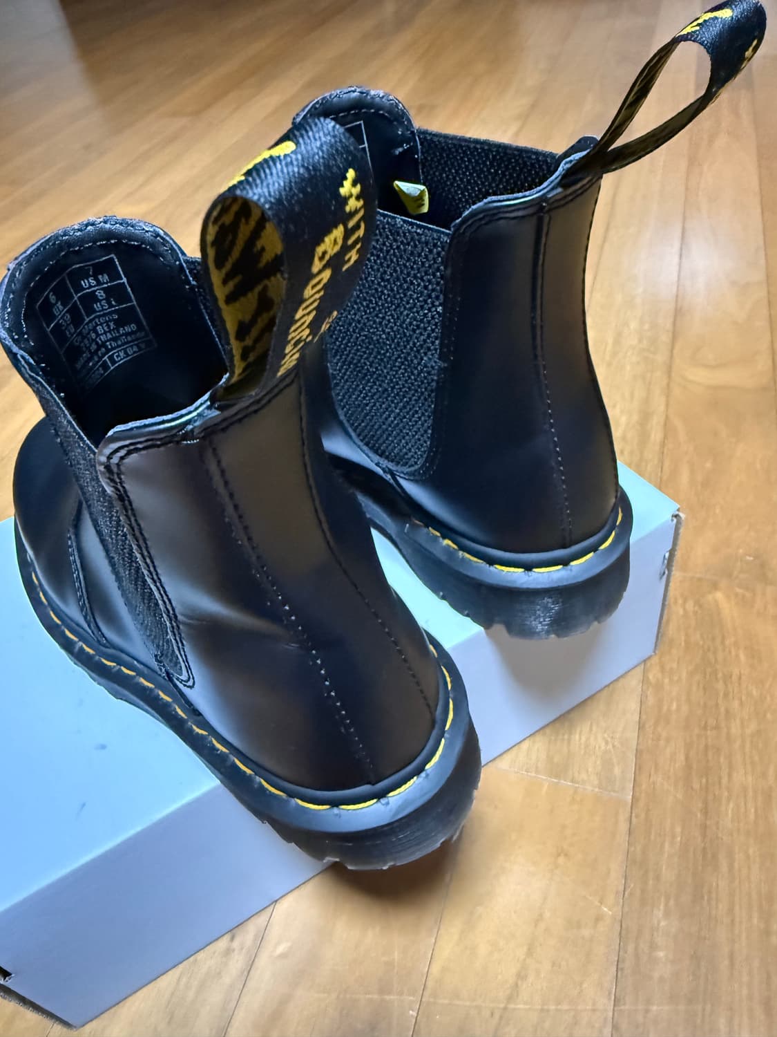 닥터마틴 2976 벡스 UK6(250) 상태 깨끗함 상품이미지2
