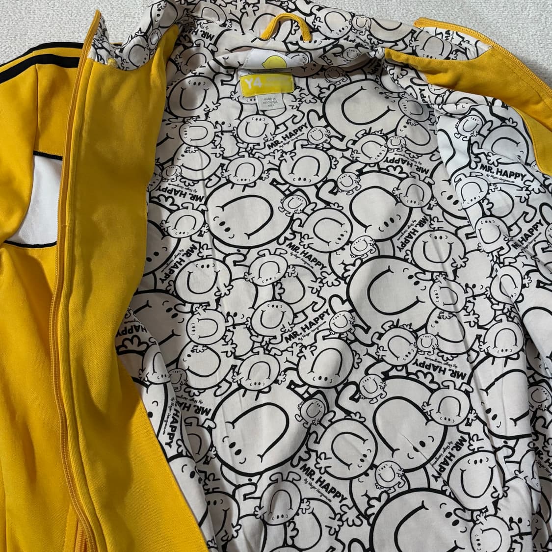 아디다스 MR.HAPPY 와글와글친구들 콜라보 행복씨 져지 상품이미지6