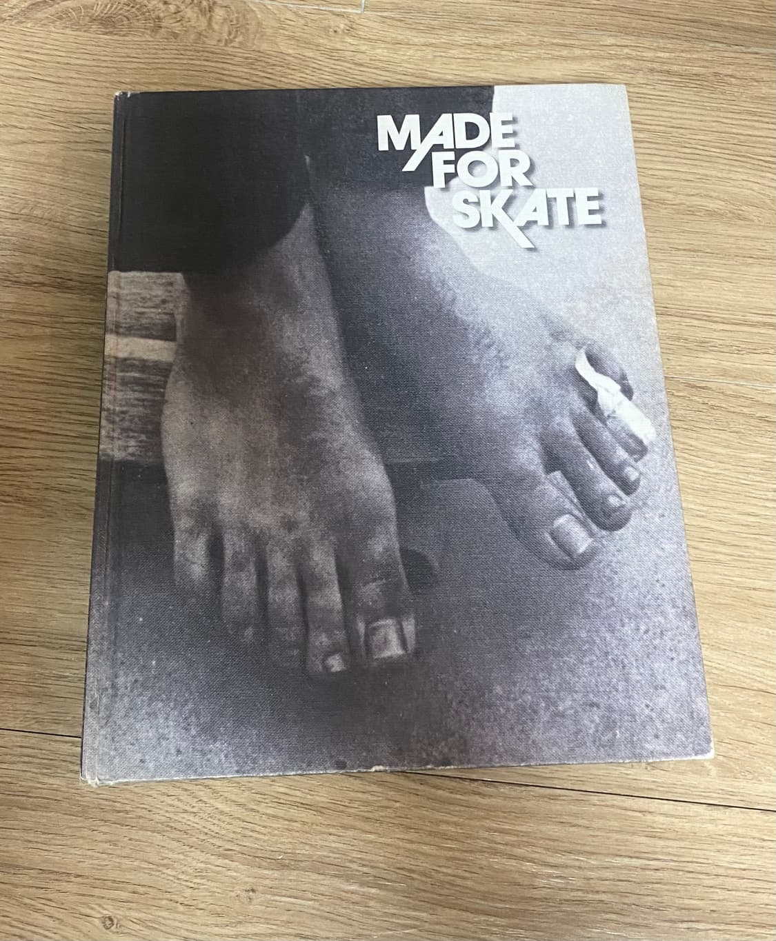 Made For Skate _ 하드커버북 1st edition 상품이미지1