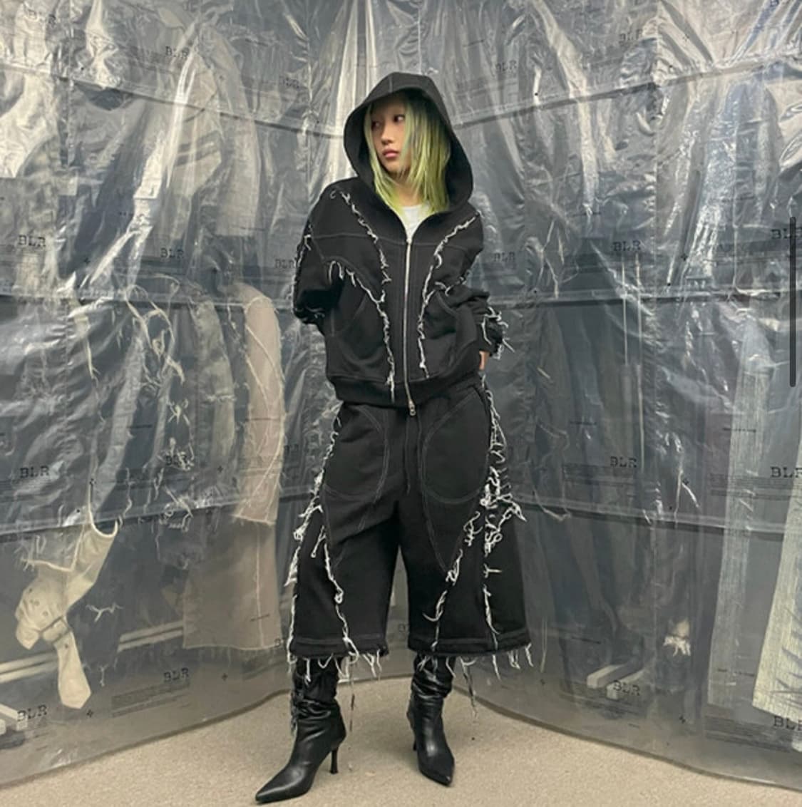 blr 비엘알블러 RAW EDGED HOODIE ZIP-UP 상품이미지3
