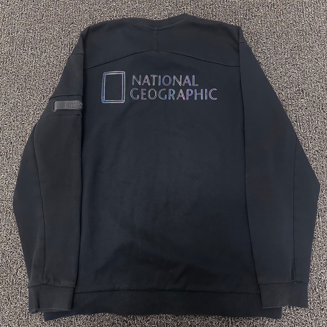 내셔널지오그래픽 맨투맨 블랙 2XL 상품이미지4