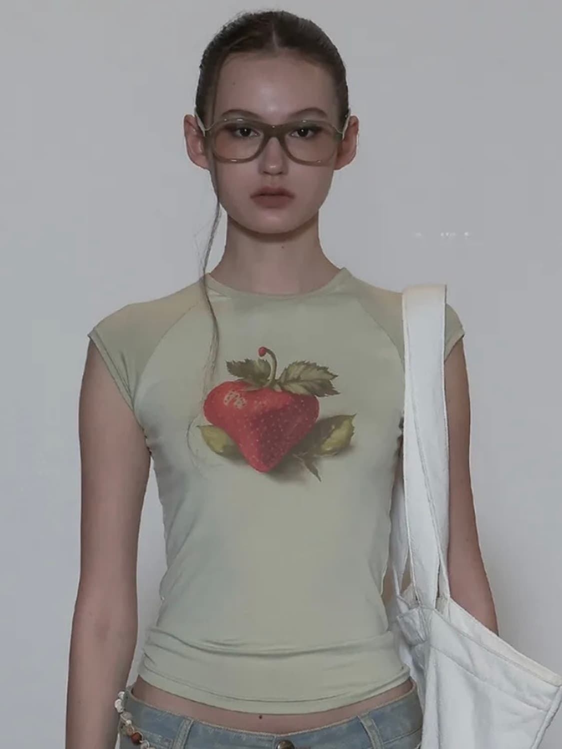 Berry Raglan Tee 상품이미지1
