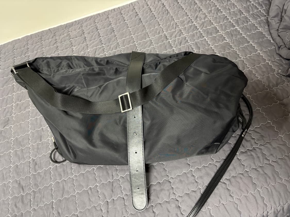 [KOIN SEOUL X MIMTHE] 더블 스트링 빅 메신저백,키링O 상품이미지2