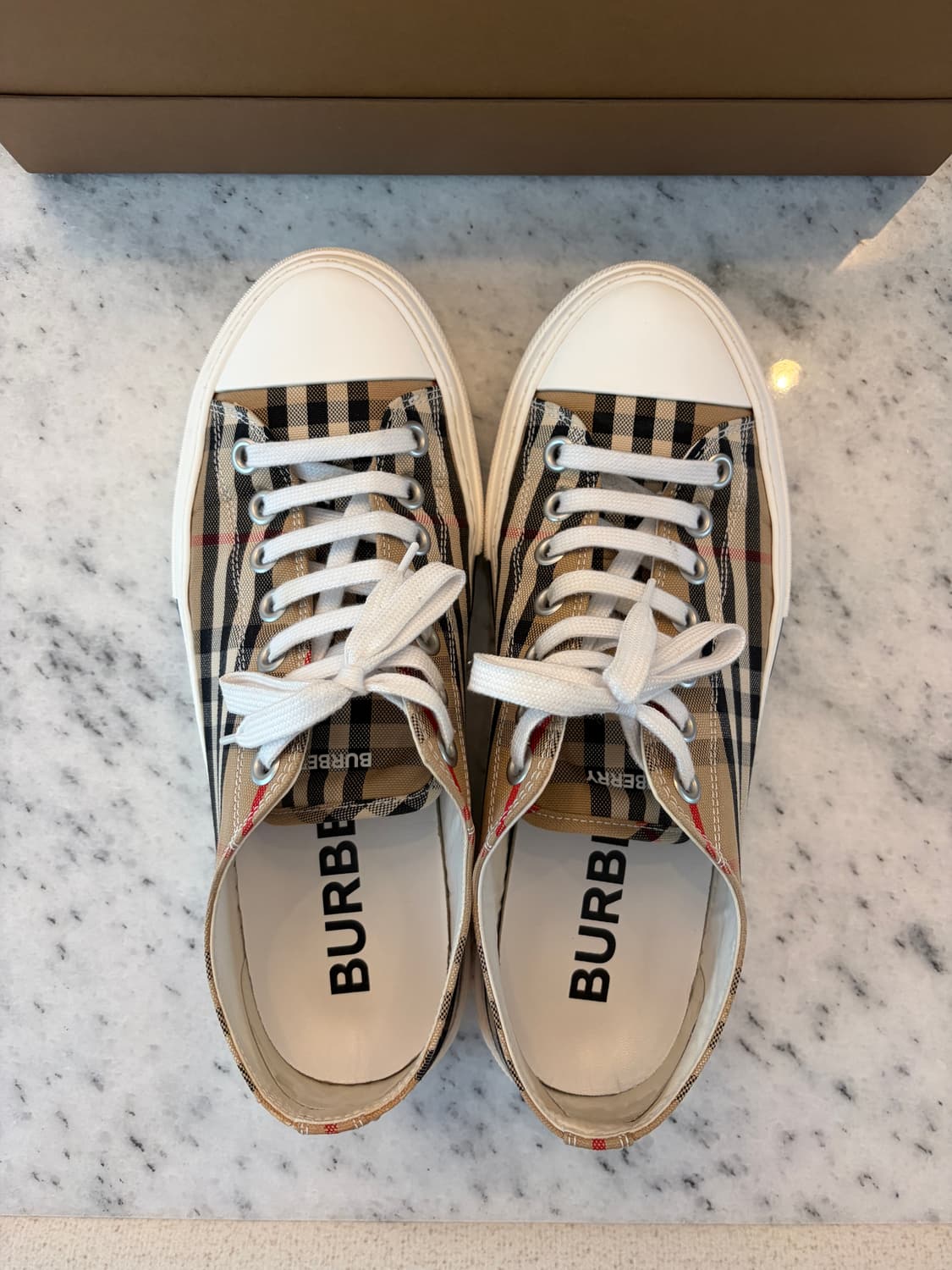 버버리/ 25fw 빈티지 체크 캔버스 스니커즈/43 상품이미지8