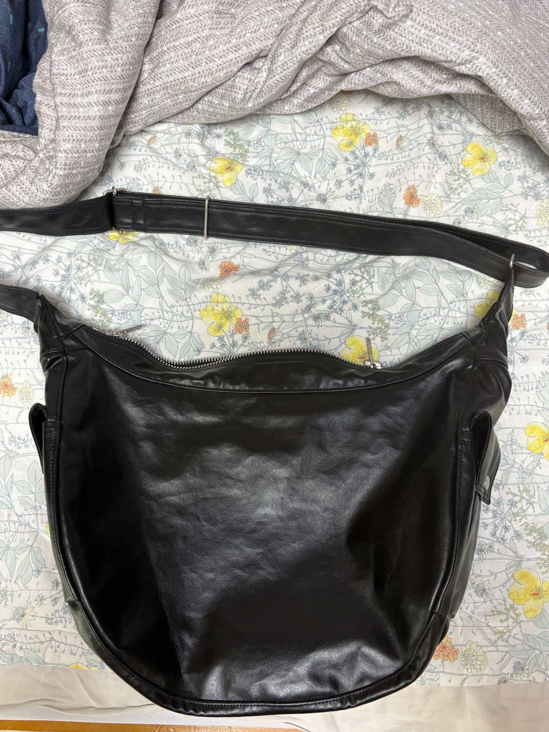 포터 프리스타일 숄더백 L사이즈 블랙 상품이미지3