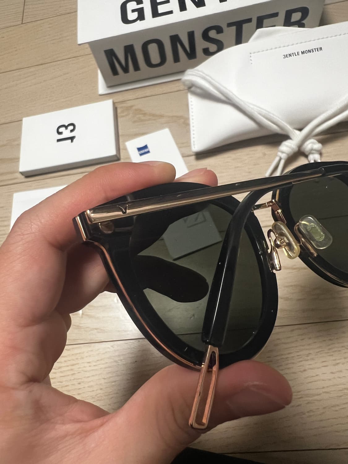 젠틀몬스터 멀린 01 상품이미지5