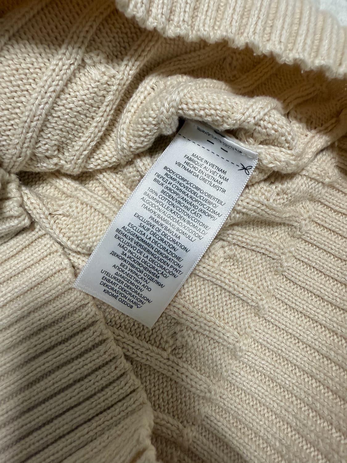 폴로 랄프로렌 브이넥 케이블 니트 아이보리 상품이미지8