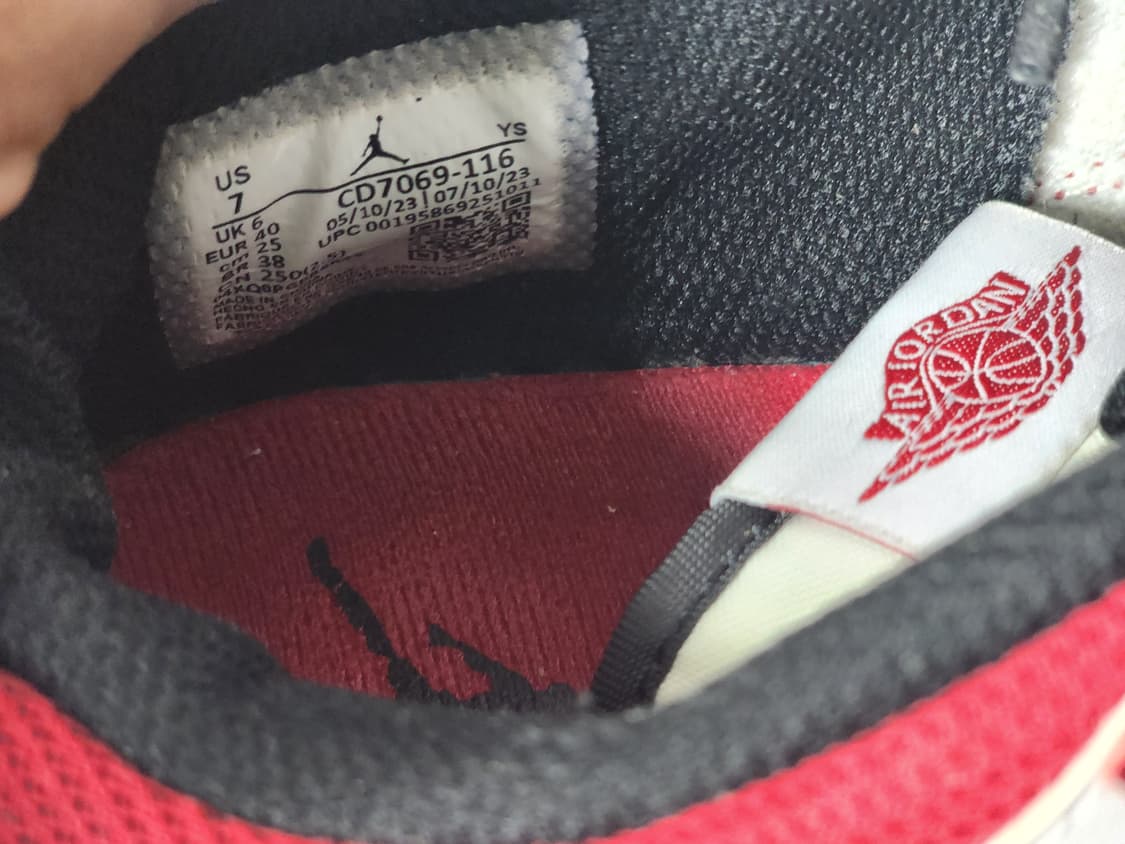 Nike Air Jordan 로우 레드/화이트/블랙 스니커즈 상품이미지7