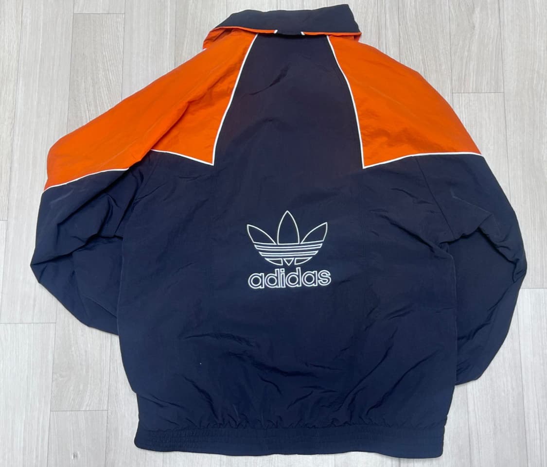 아디다스 바람막이 상품이미지4