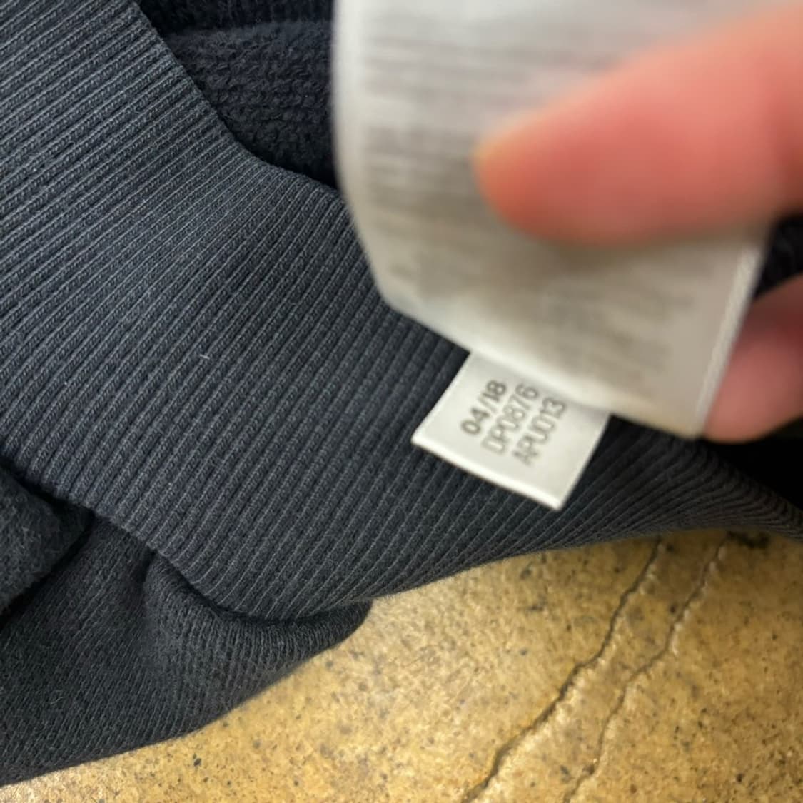 아디다스 x 고샤 오버사이즈 풋볼 카라 맨투맨  상품이미지6