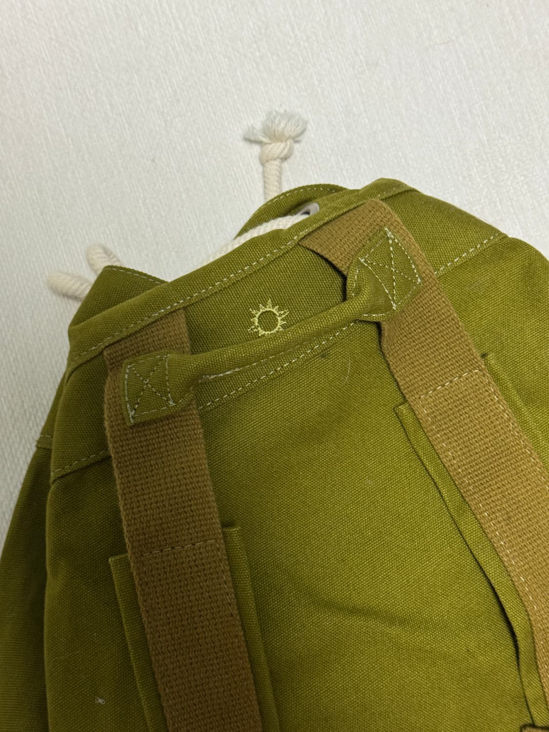 헬로선라이즈 백팩 상품이미지4