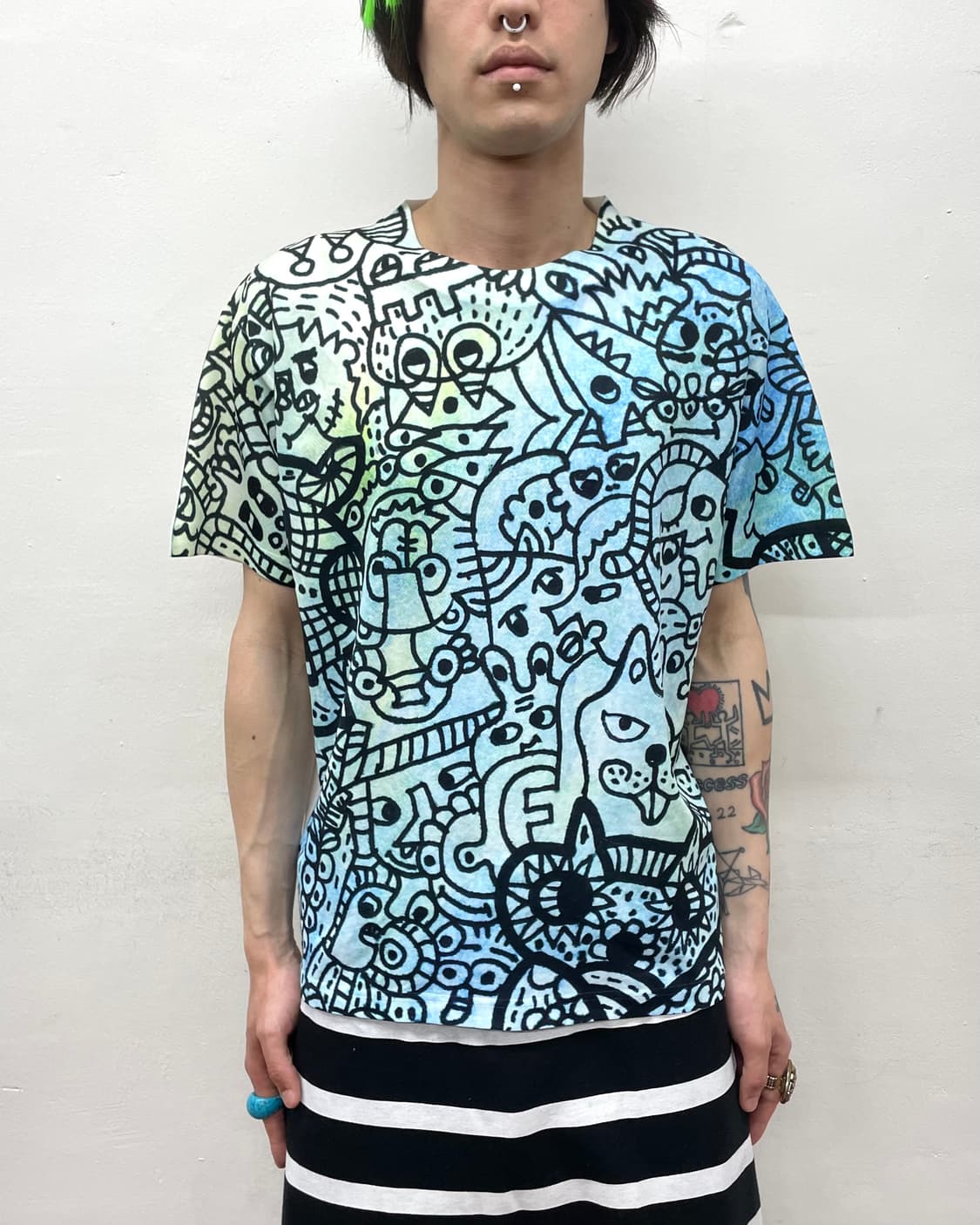 Animal doodle blue t-shirt  상품이미지1