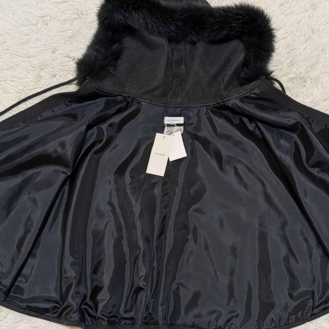 지방시 리얼폭스 판쵸 케이프 상품이미지6