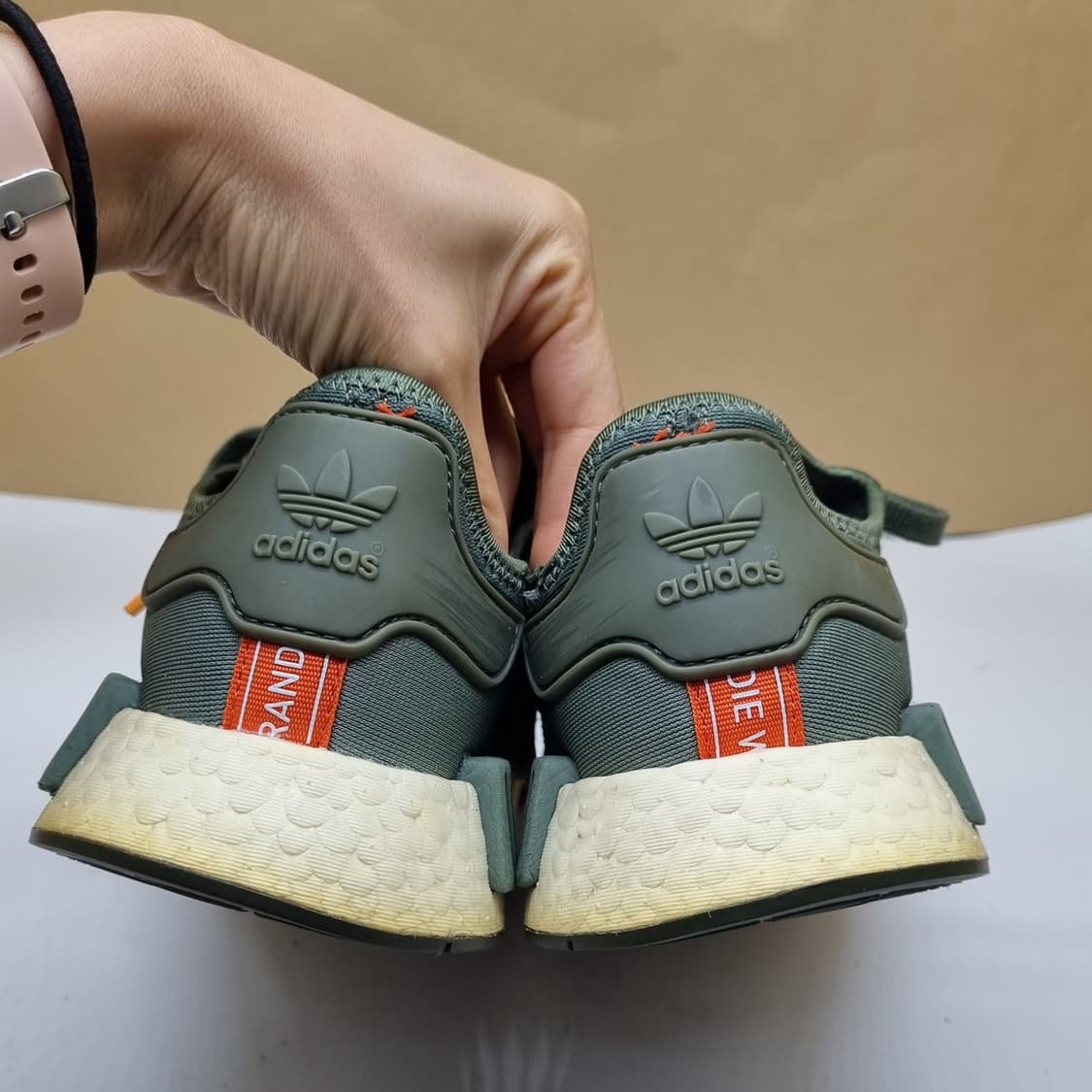 아디다스 NMD R1 운동화255 상품이미지4