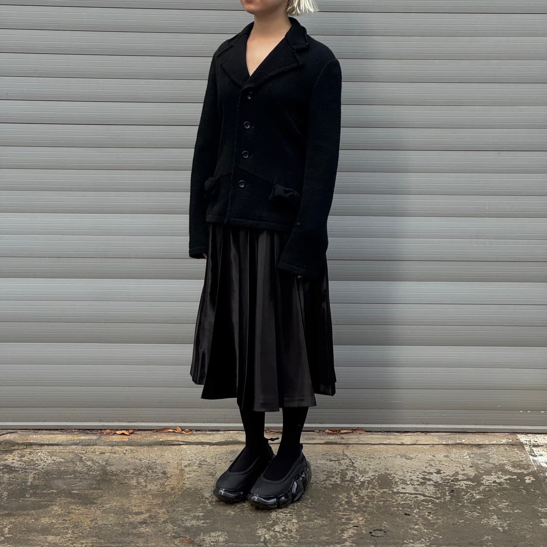 새상품 Pleated Flare Black Skirt  상품이미지9