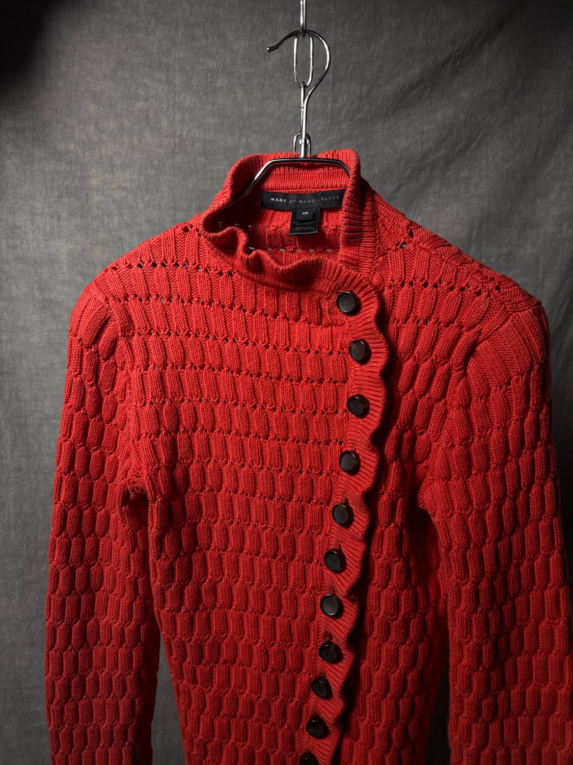 Marc by Marc Jacobs Asymmetric Botton 상품이미지3