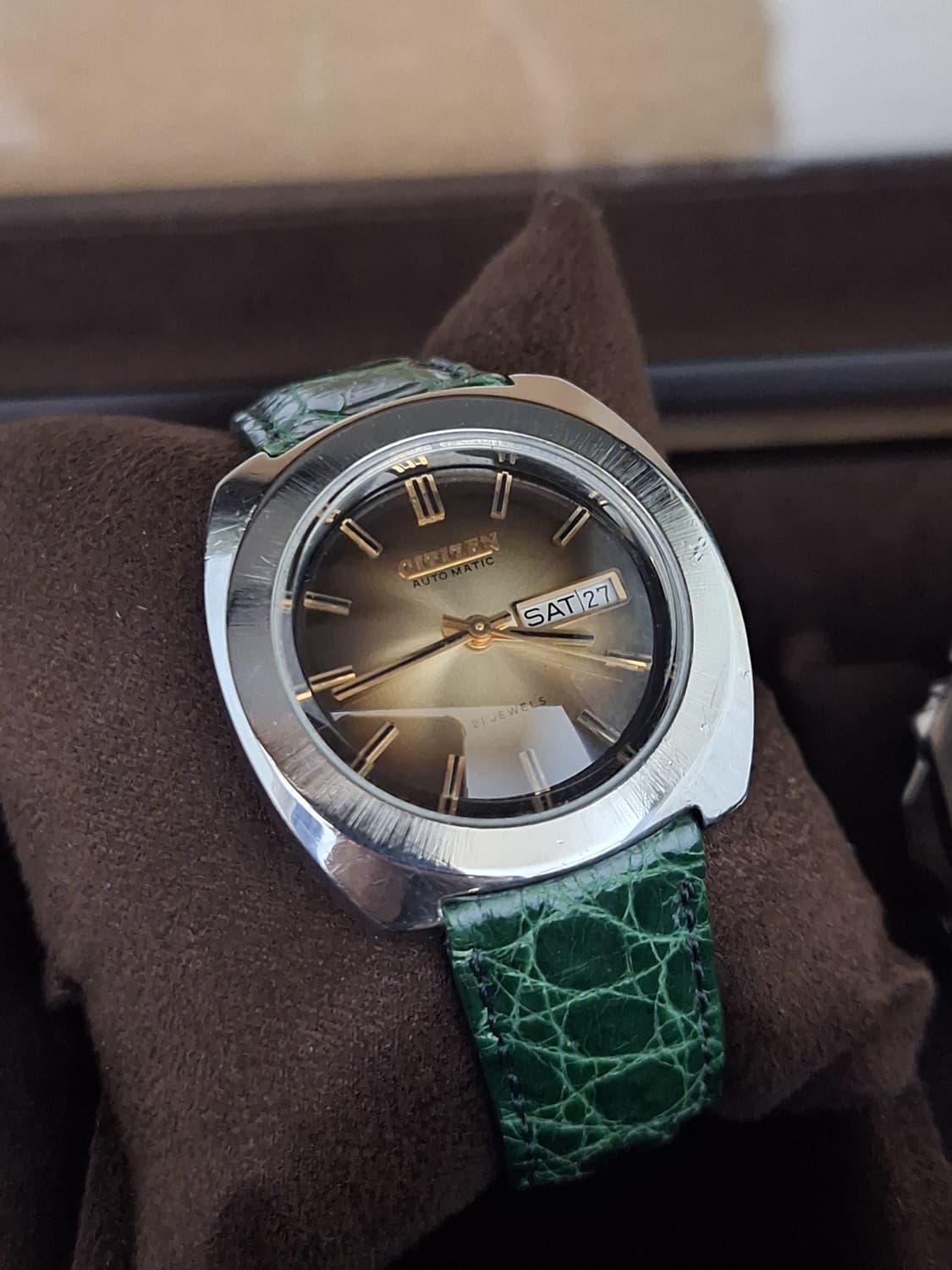 시티즌 70s 빈티지 오토매틱 스퀘어드 시계 판매합니다 상품이미지1