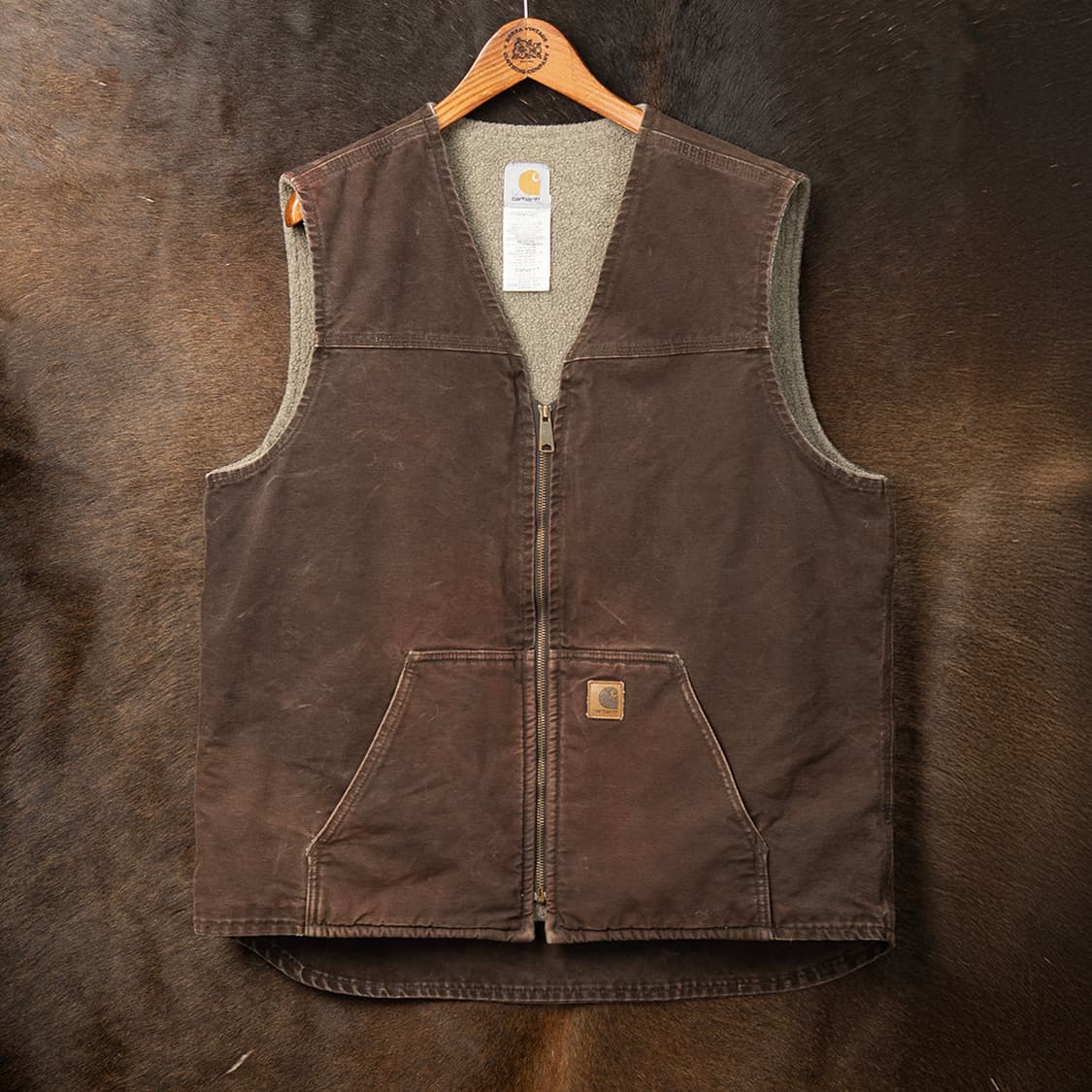 [XL] 칼하트 V26 샌드스톤 덕캔버스 쉐르파 라이닝 베스트  상품이미지1