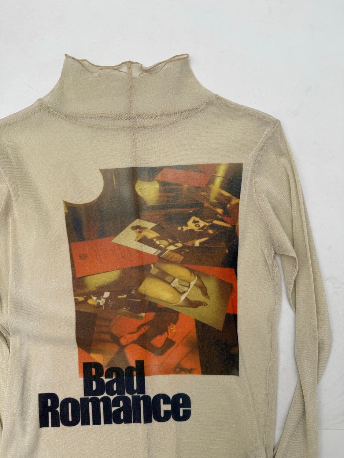 아이보리 프린팅 시스루 긴팔티  상품이미지5