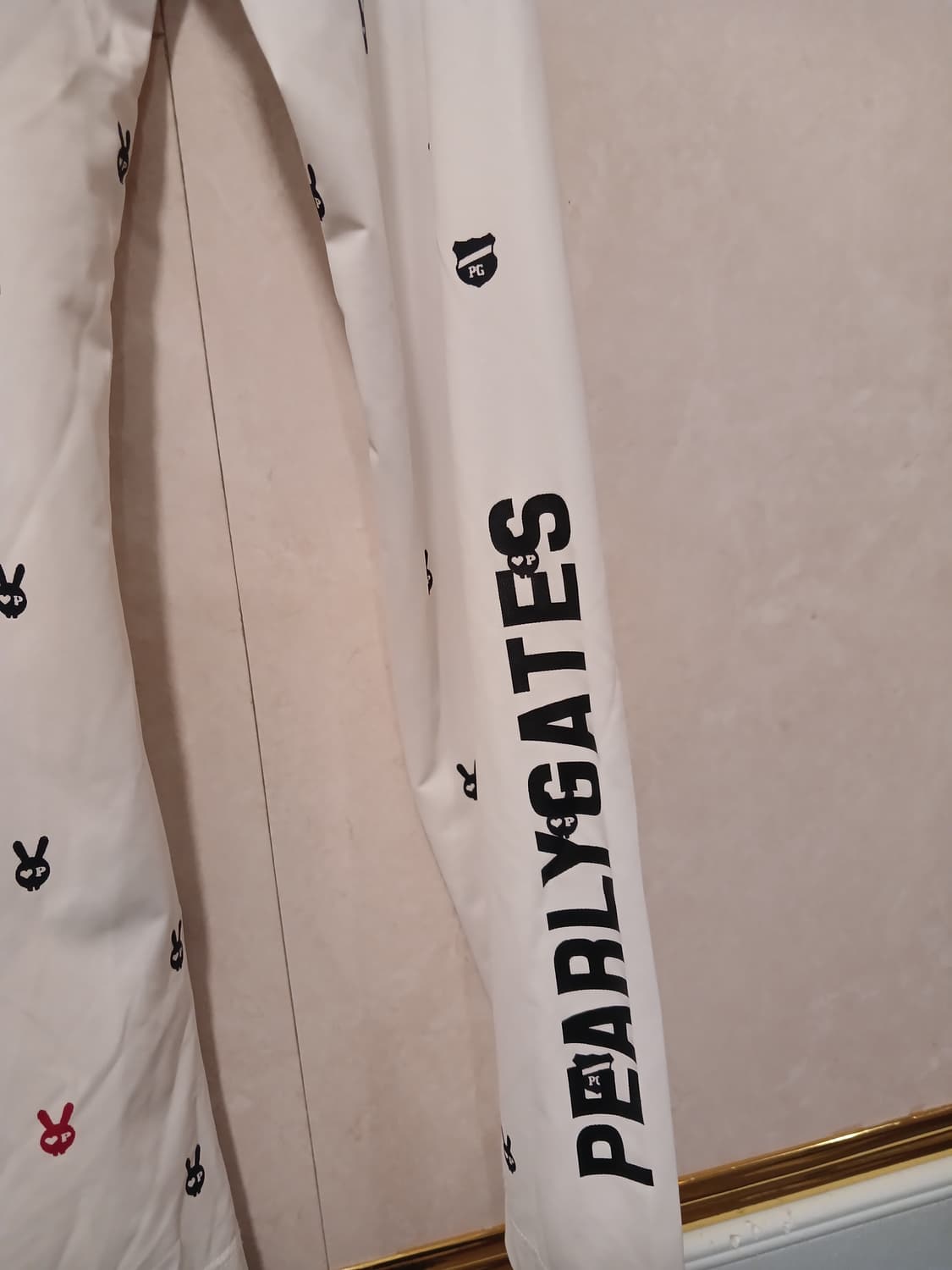 파리게이츠 정품 여성 토끼 패턴 긴팔 1 사이즈 상품이미지3