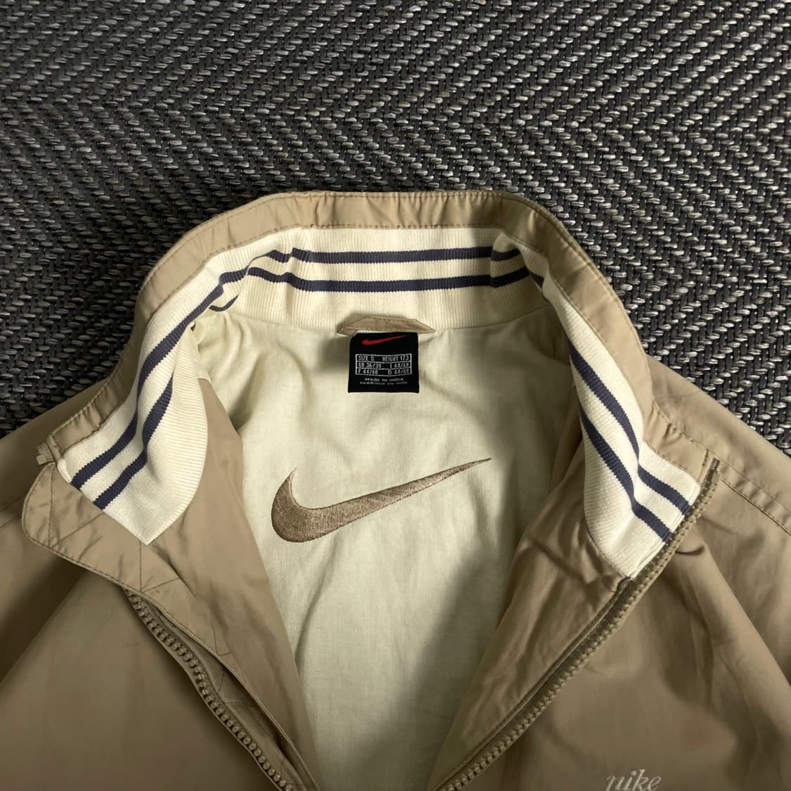 00s 나이키 올드스쿨 아치로고 미니멀 바람막이y 3435 상품이미지4