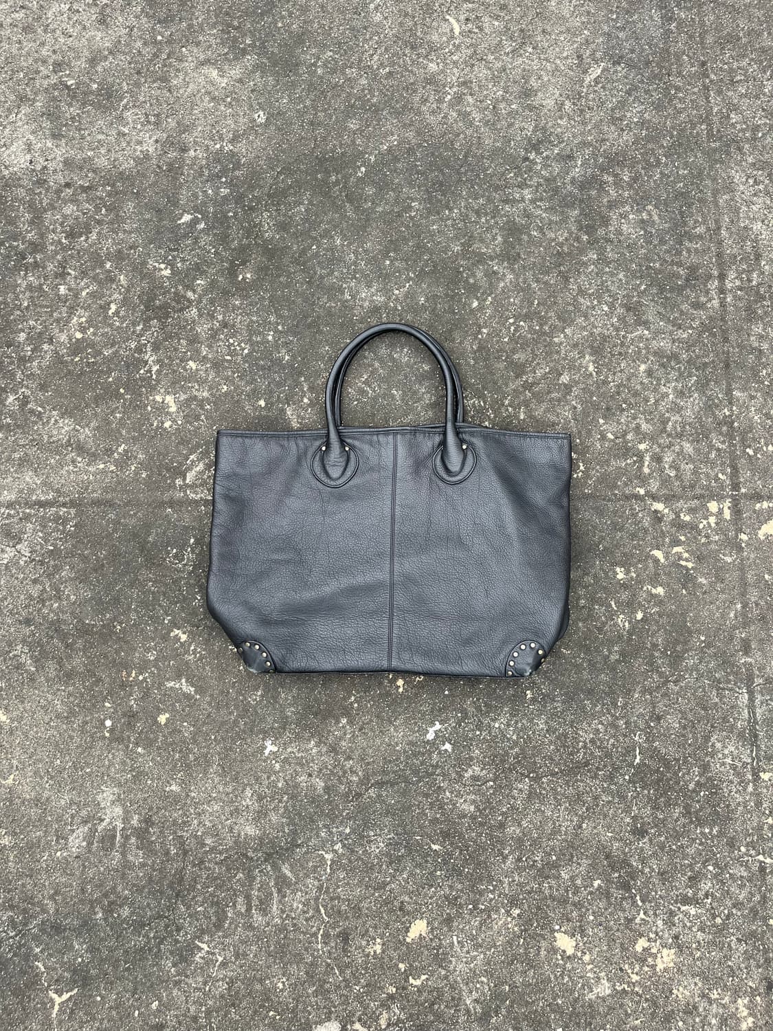 Vintage 리얼레더 스터드 토트백 상품이미지1