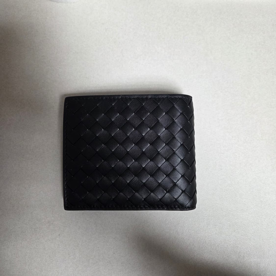 [새상품]보테가베네타 반지갑 블랙 상품이미지4