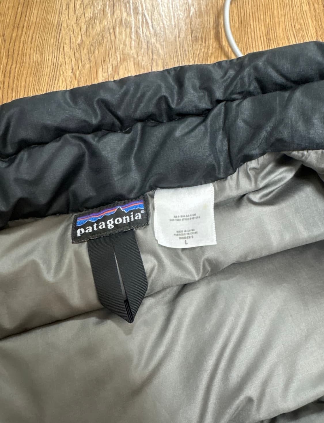 파타고니아 경량패딩 L 상품이미지5