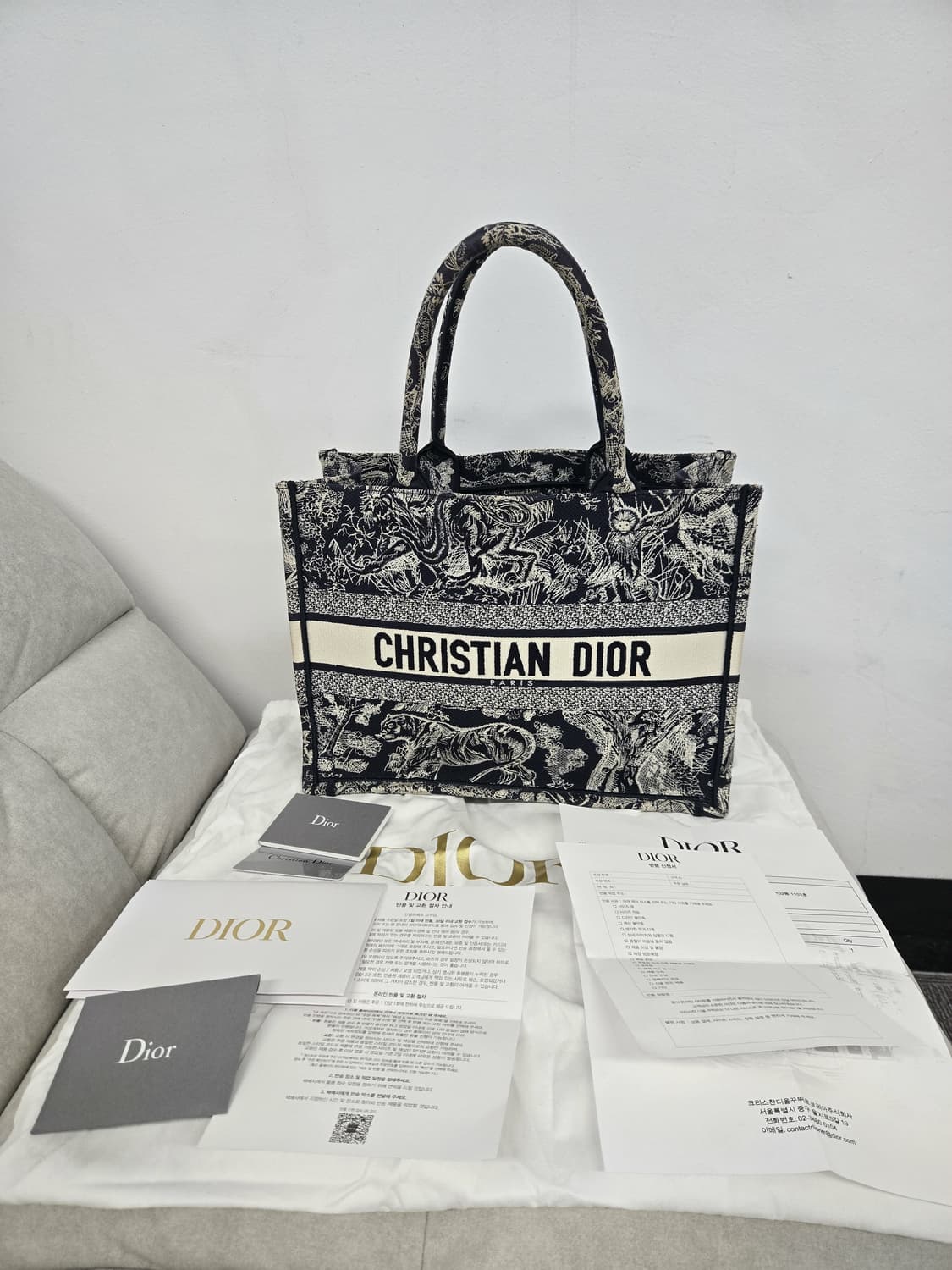 [보증서 정품] 디올 트와일라잇 북토트백 미디움 상품이미지4