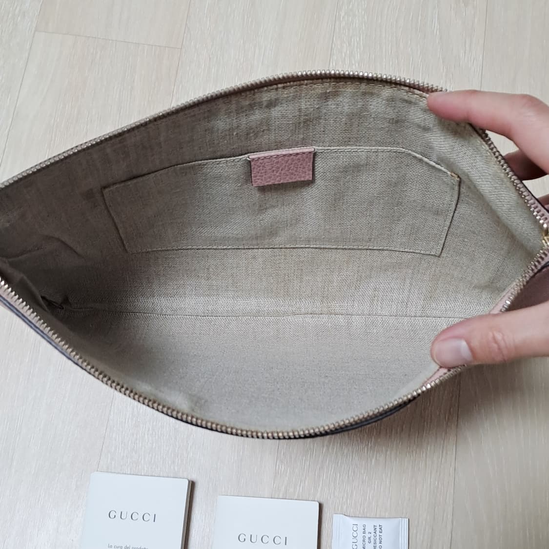 [100%/정품] 구찌 뱀부 태슬 레더 분홍 클러치,구찌클러치,구찌파우치 상품이미지8