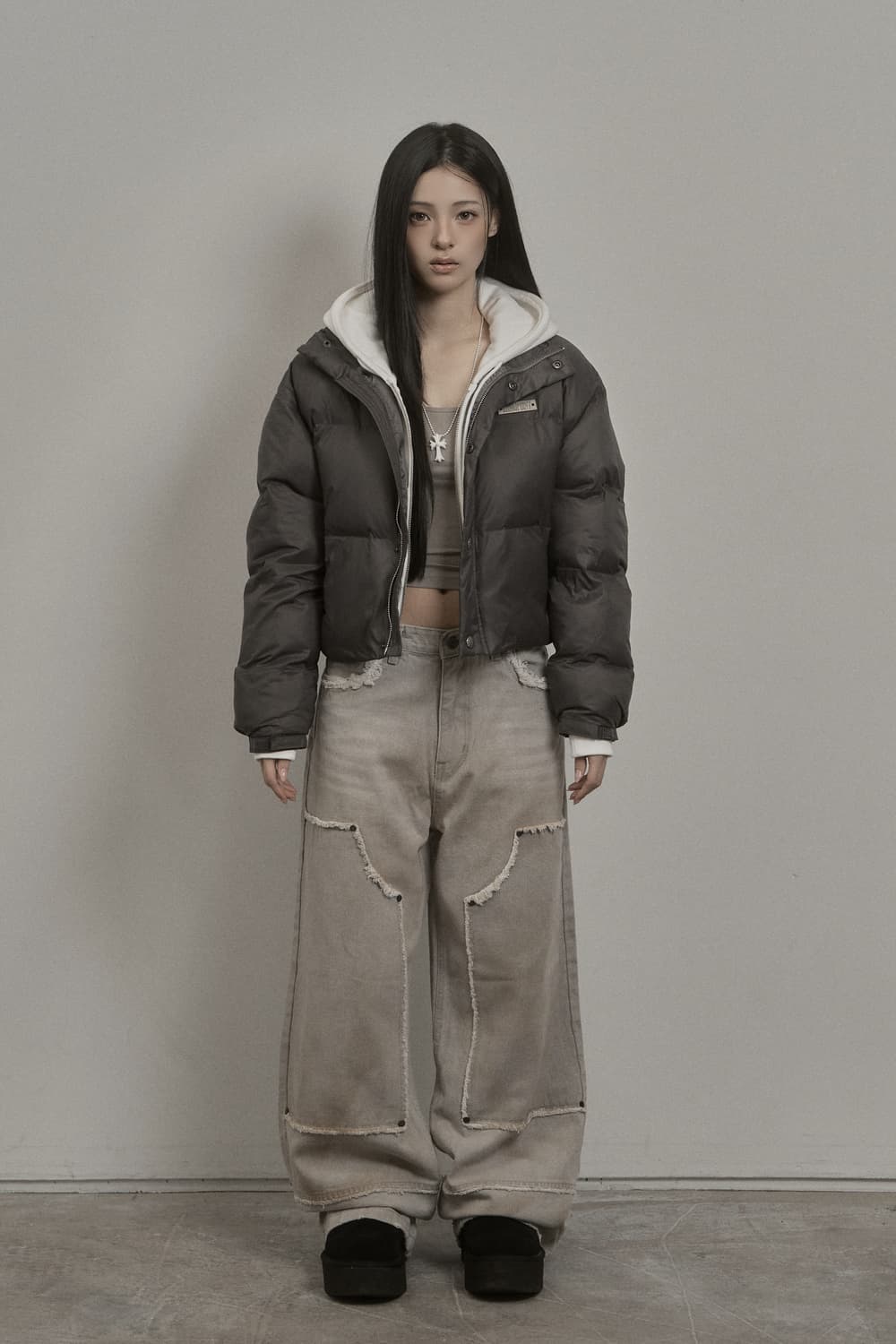 오늘만)카키포인트 패딩 Stud Padded Jacket charcoal 상품이미지2