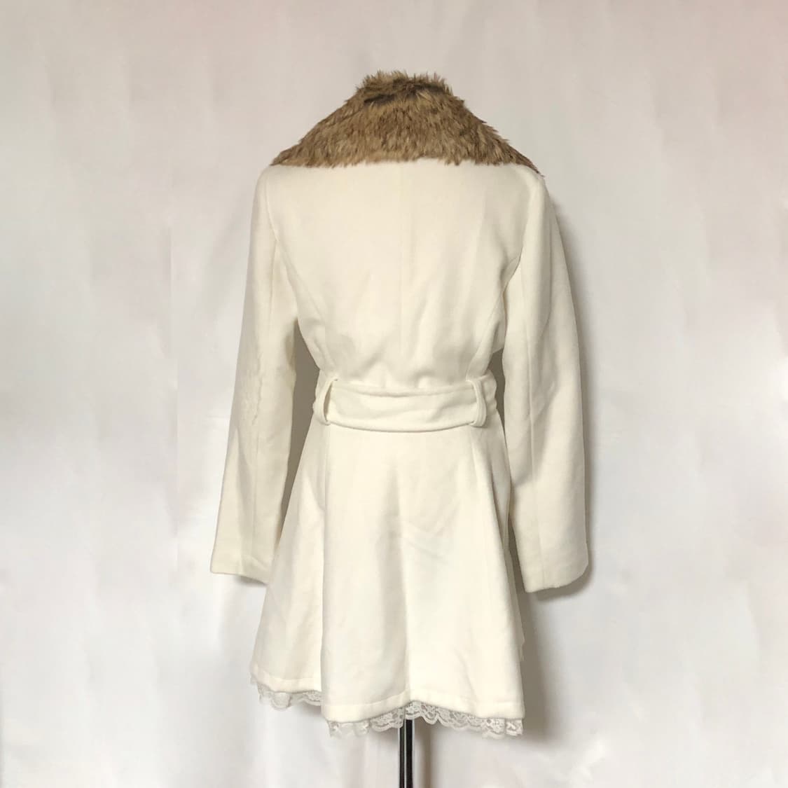 리본 레이스 코트 화이트 상품이미지5