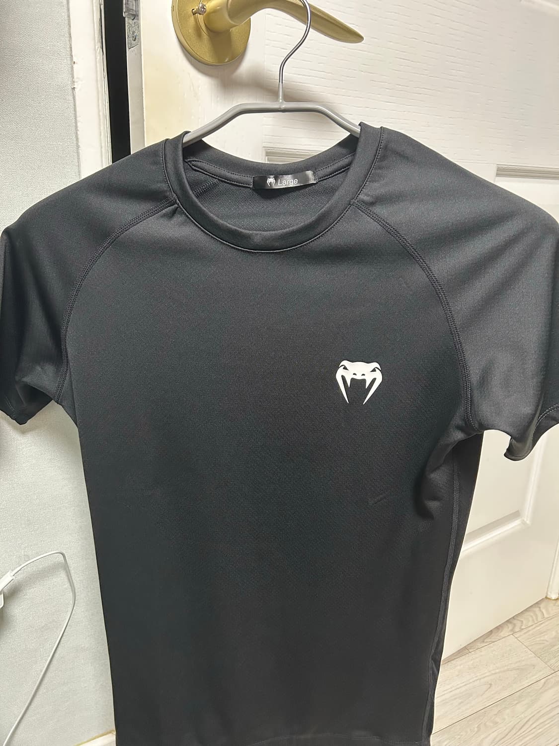 venum 기능성 반팔 상품이미지1