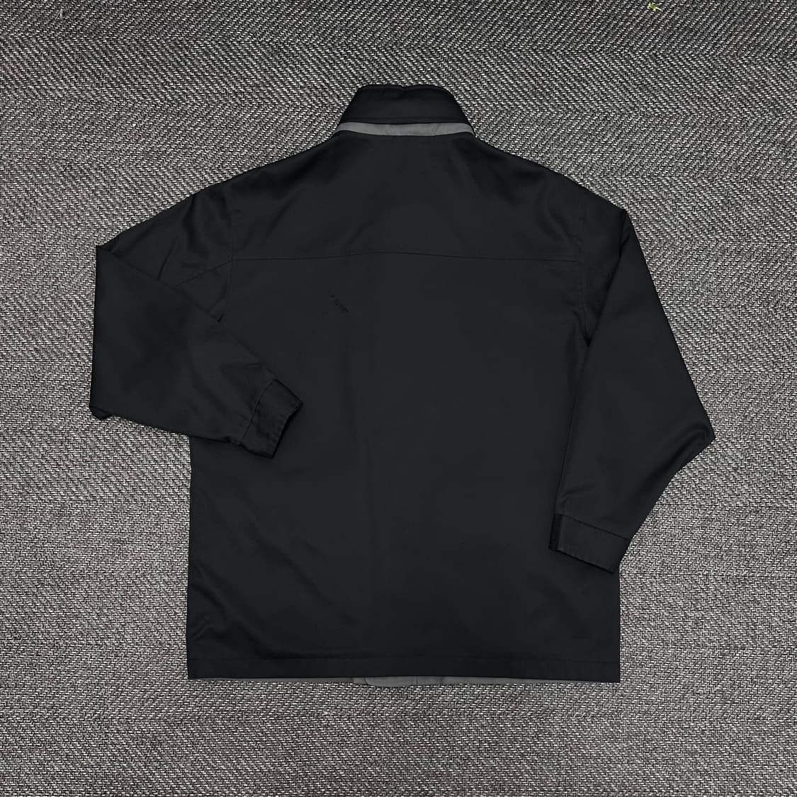 입생로랑 리버서블 바람막이 자켓 상품이미지4