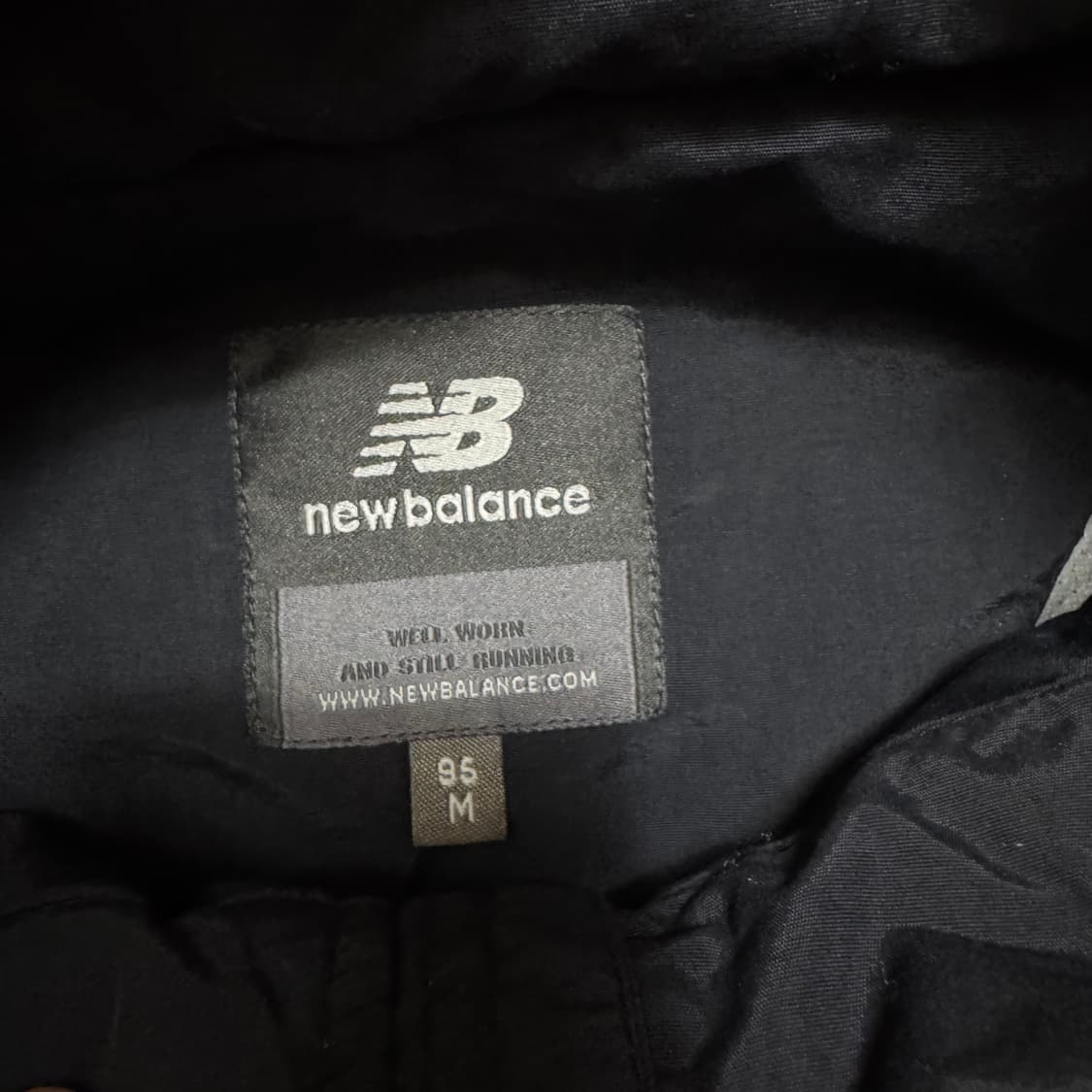 뉴발란스 올드스쿨 바람막이 자켓 상품이미지6