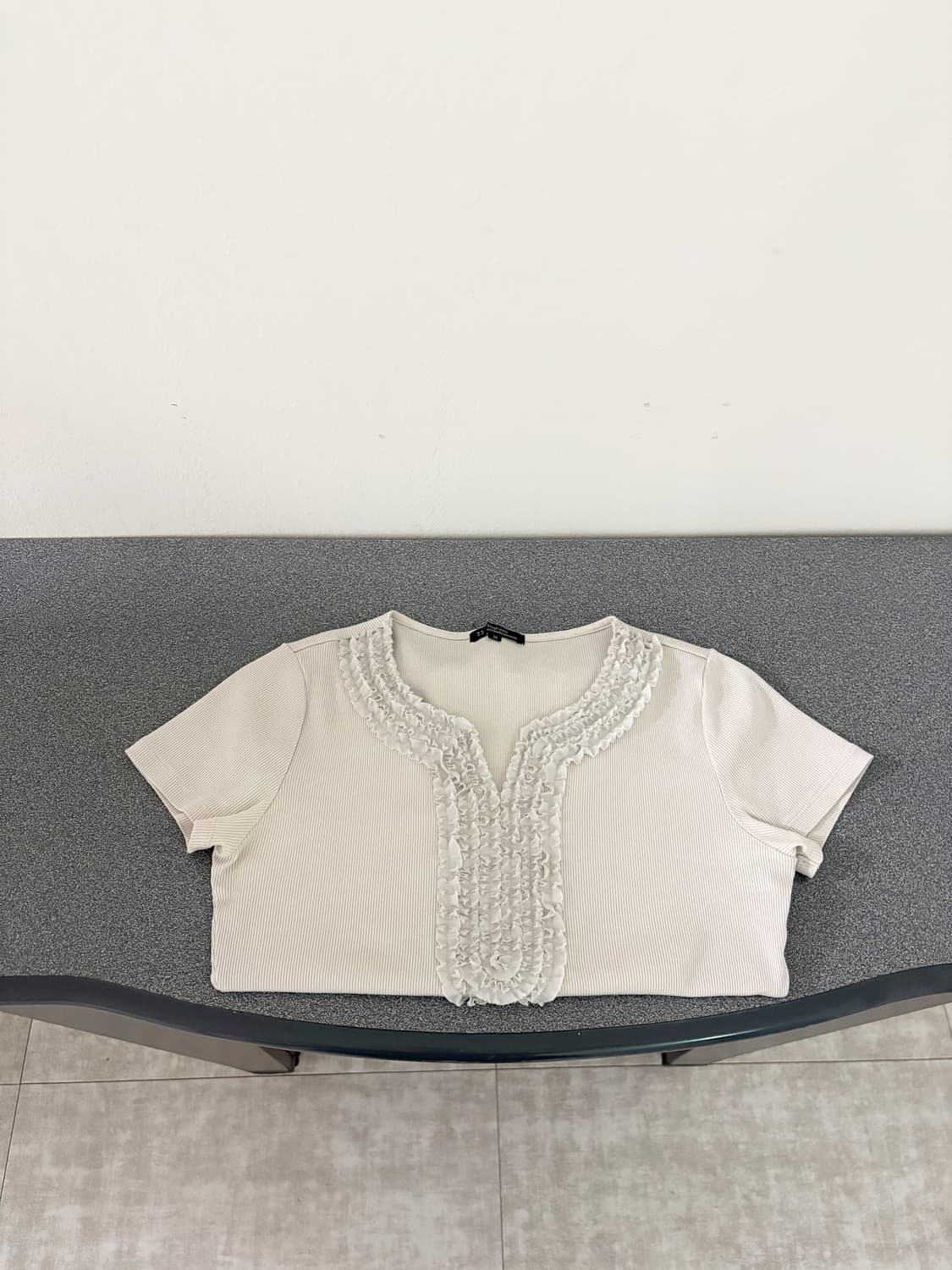 frill detail ribbed tee 상품이미지5