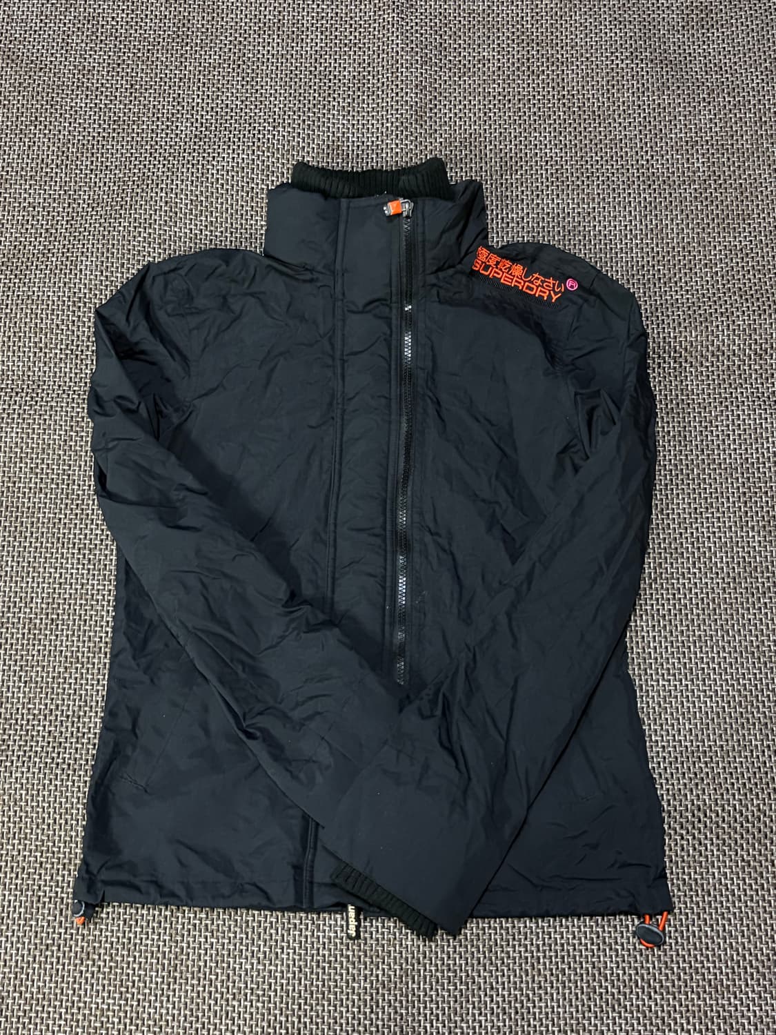 슈퍼드라이 더블 블랙라벨 바람막이 자켓(매장판) 상품이미지2