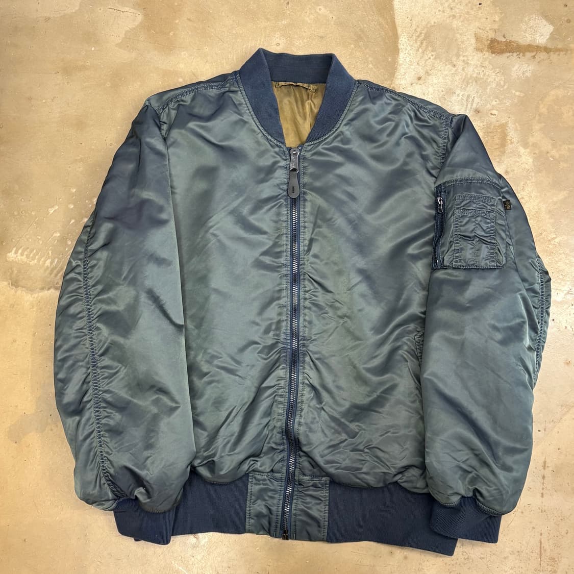 2XL 알파인더스트리 리버시블 ma-1 항공 자켓 상품이미지2